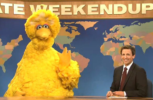 On Weekend Update, Seth Meyers went through the winners and losers of the debate, the Fresco Fiasco painter explained herself, and Big Bird stopped by.